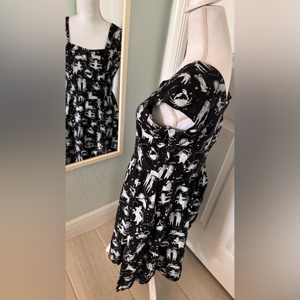 Mata Traders Zodiac/Horoscope Dress Sz M - Picture 9 of 10